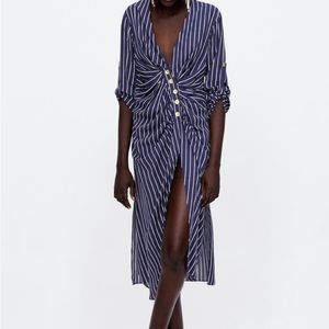 🆕 Zara Asymmetric Ruched dress